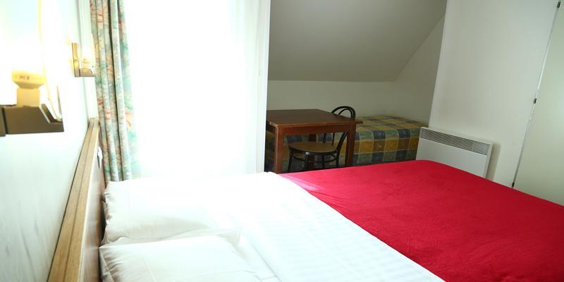 רונגיס Hotel Restaurant Maison Blanche מראה חיצוני תמונה