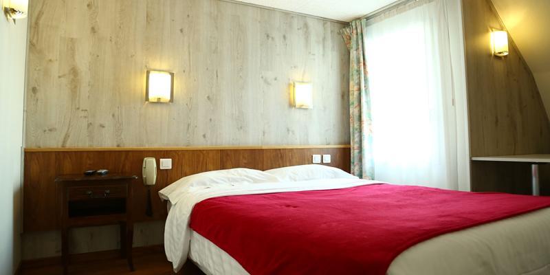 רונגיס Hotel Restaurant Maison Blanche מראה חיצוני תמונה