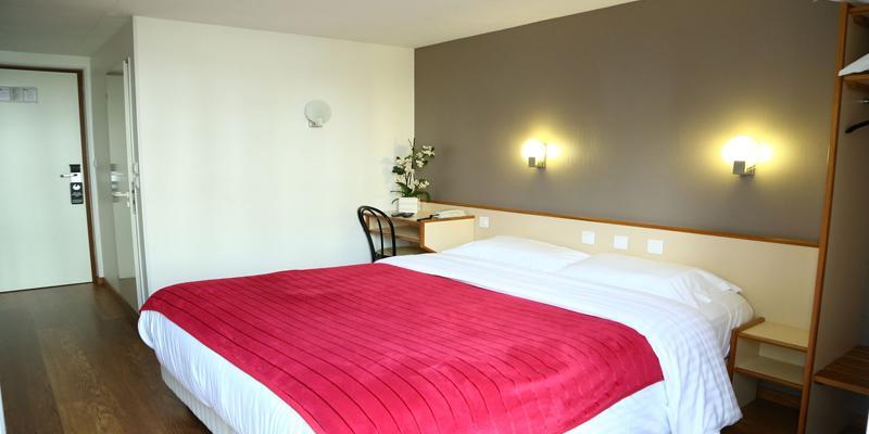 רונגיס Hotel Restaurant Maison Blanche מראה חיצוני תמונה