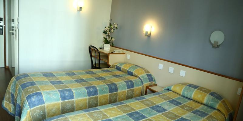 רונגיס Hotel Restaurant Maison Blanche מראה חיצוני תמונה