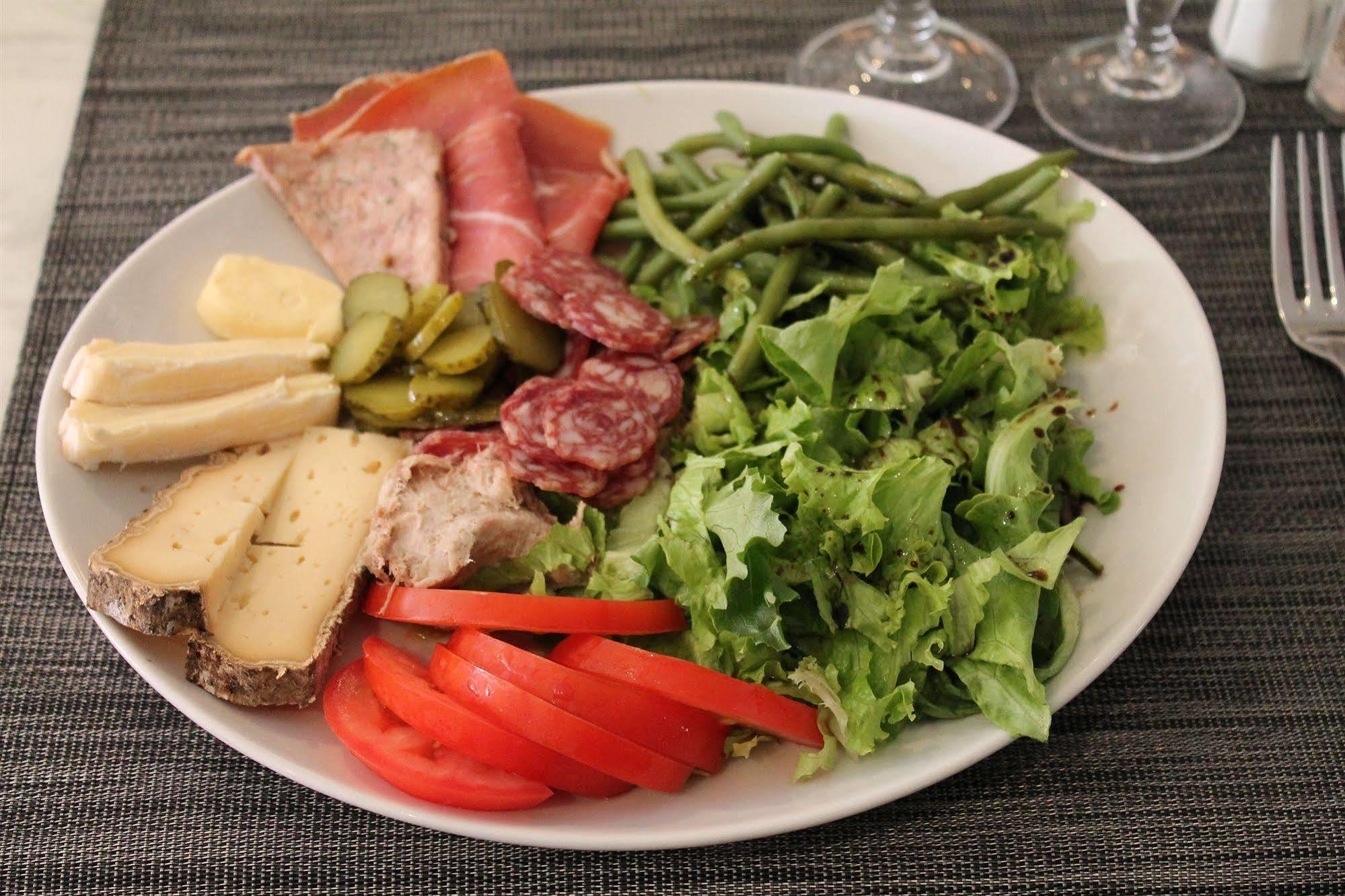 רונגיס Hotel Restaurant Maison Blanche מראה חיצוני תמונה