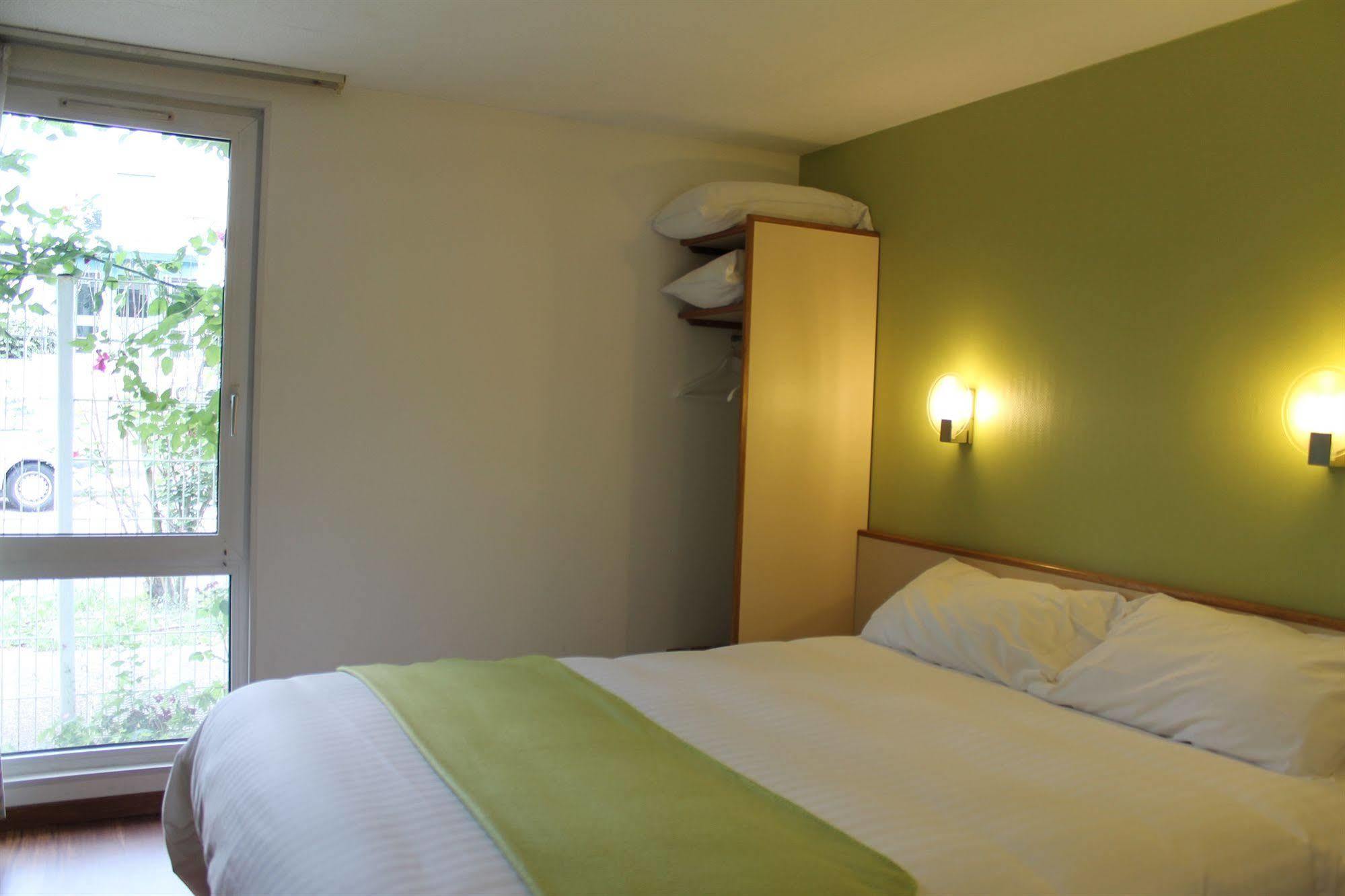 רונגיס Hotel Restaurant Maison Blanche מראה חיצוני תמונה